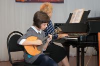 В Челябинской области 76 детских школ искусств получат новые пианино от Президента России