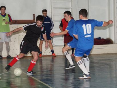 Футболисты Усть-Катава вышли в полуфинал зонального турнира